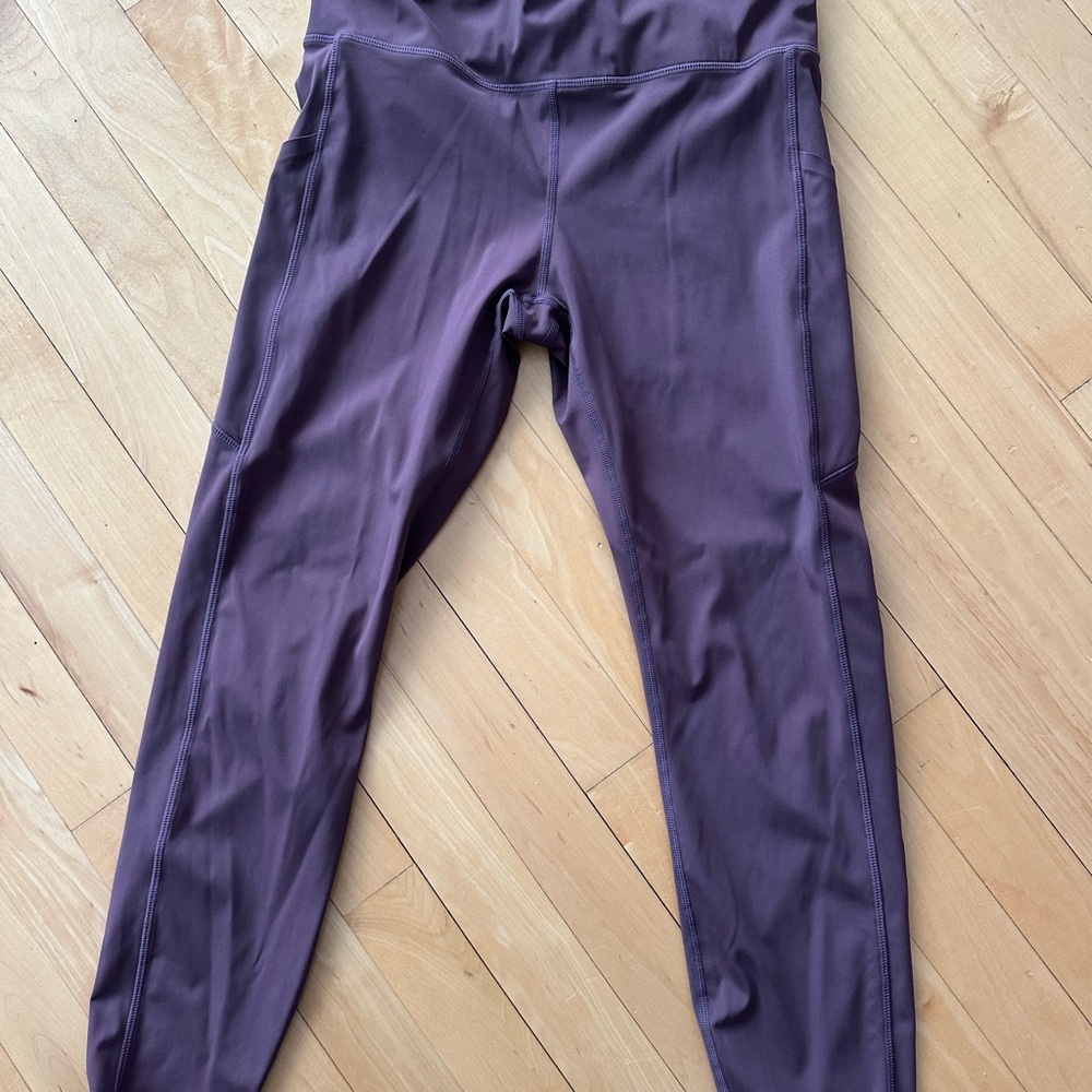 Vuori Plum-Deep Purple Leggings with Drawstring, Pockets